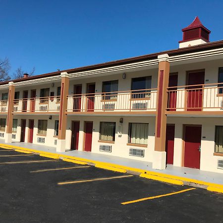 Red Roof Inn Memphis - Graceland Airport מראה חיצוני תמונה