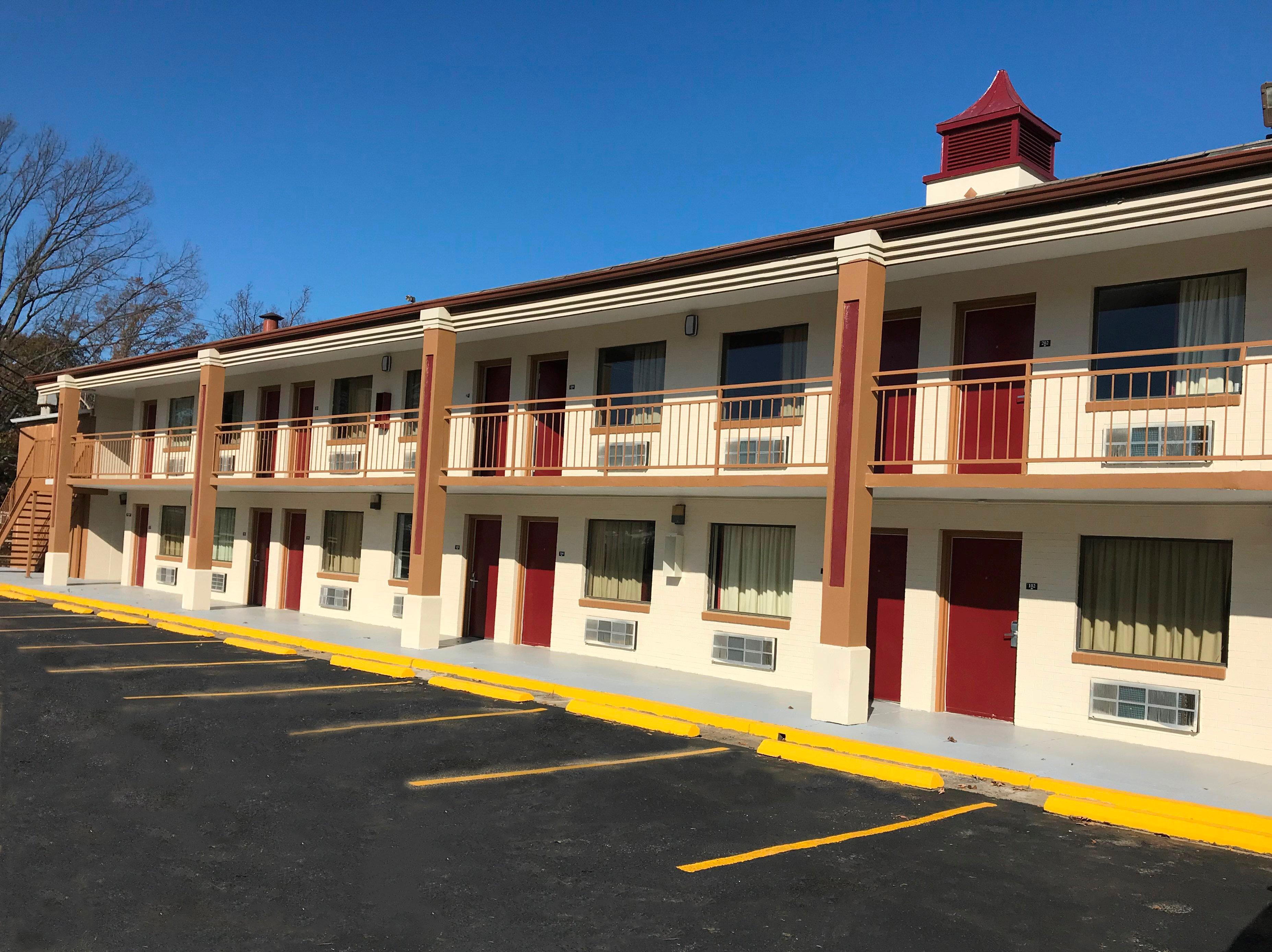 Red Roof Inn Memphis - Graceland Airport מראה חיצוני תמונה