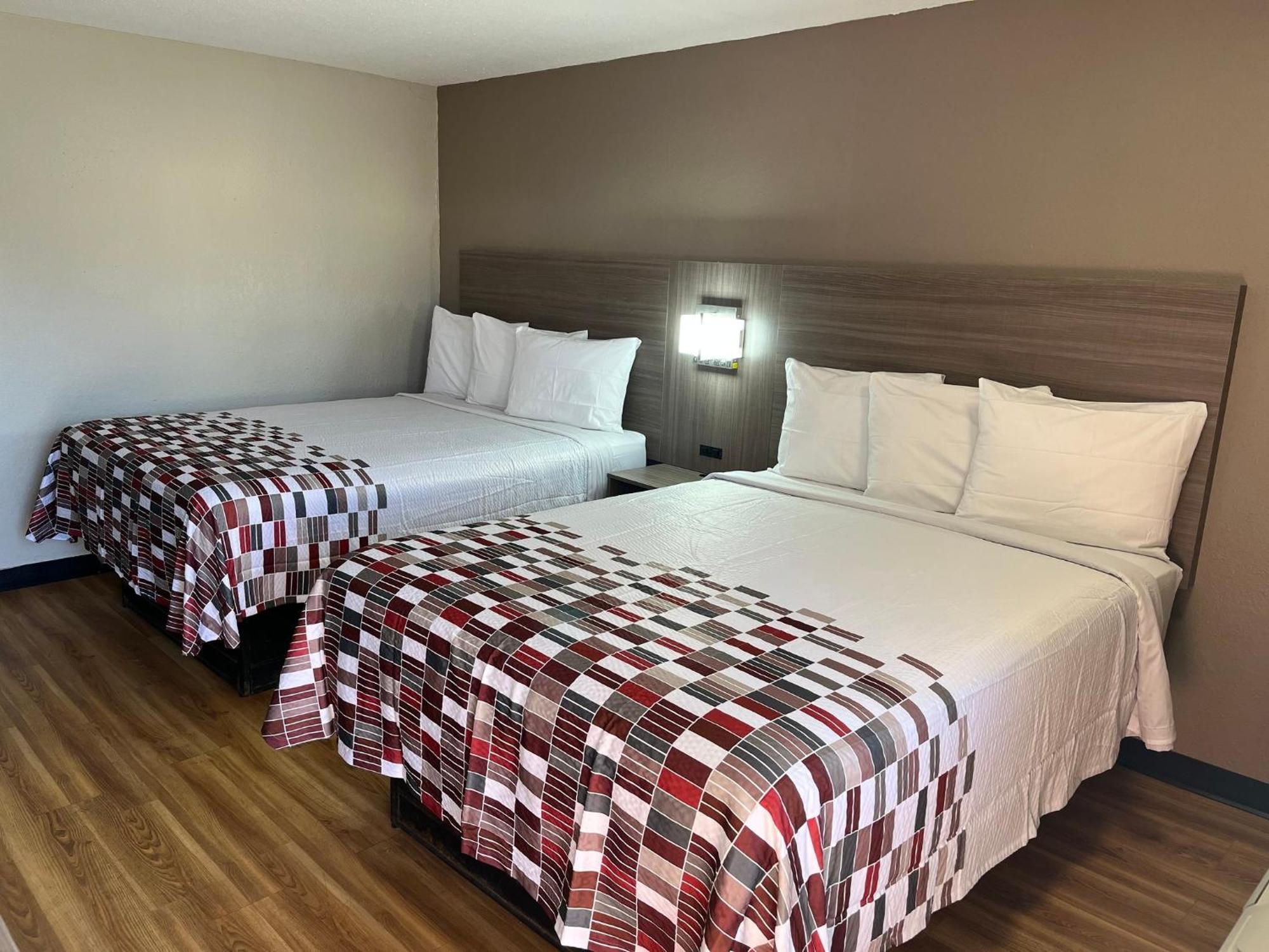 Red Roof Inn Memphis - Graceland Airport מראה חיצוני תמונה