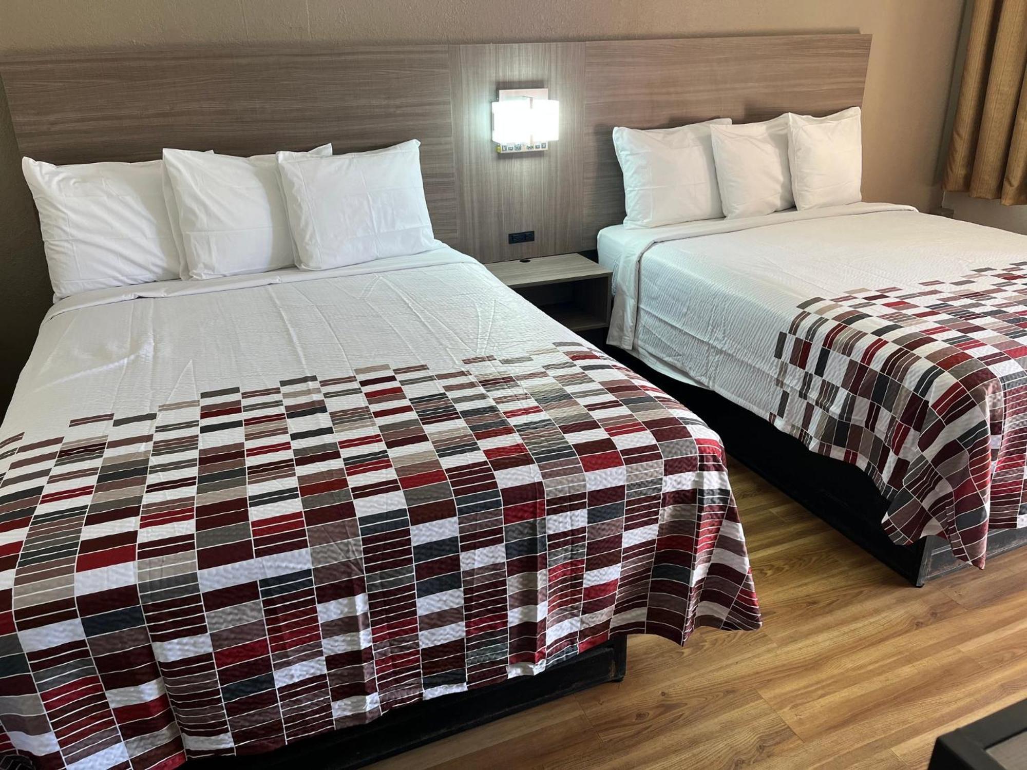 Red Roof Inn Memphis - Graceland Airport מראה חיצוני תמונה