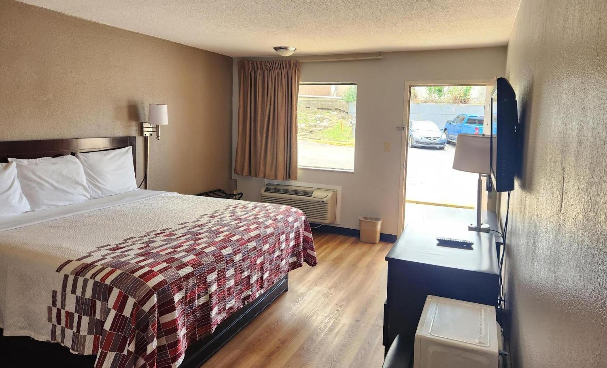 Red Roof Inn Memphis - Graceland Airport מראה חיצוני תמונה