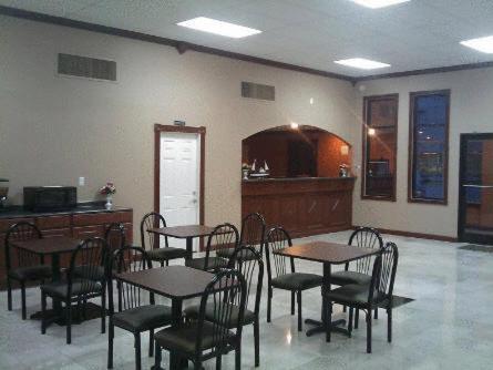 Red Roof Inn Memphis - Graceland Airport מראה חיצוני תמונה
